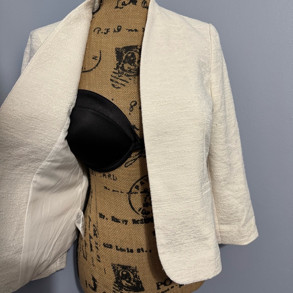 Ann Taylor Textured Blazer - Picture 4 of 12